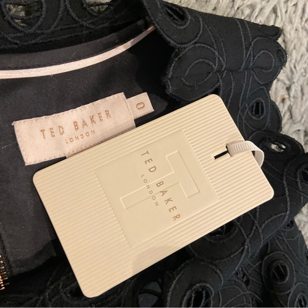 Ted Baker Black Lace Detail Dress - Picture 15 of 16